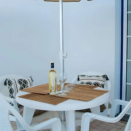 4 - Caleta Campos Holiday home *