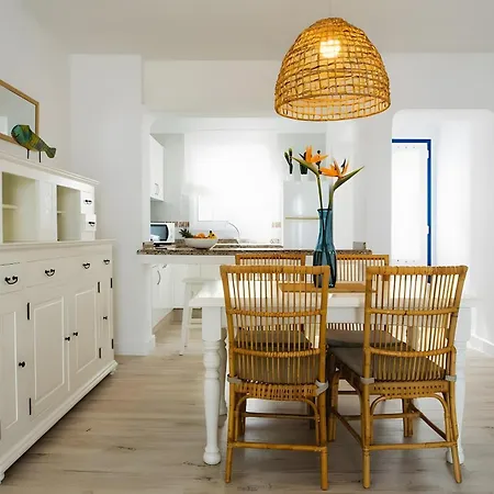 4 - Caleta Campos Feriehus *